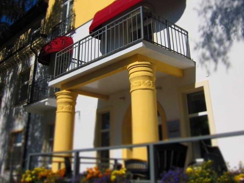 Hotel Vilmaja Riga Exterior photo